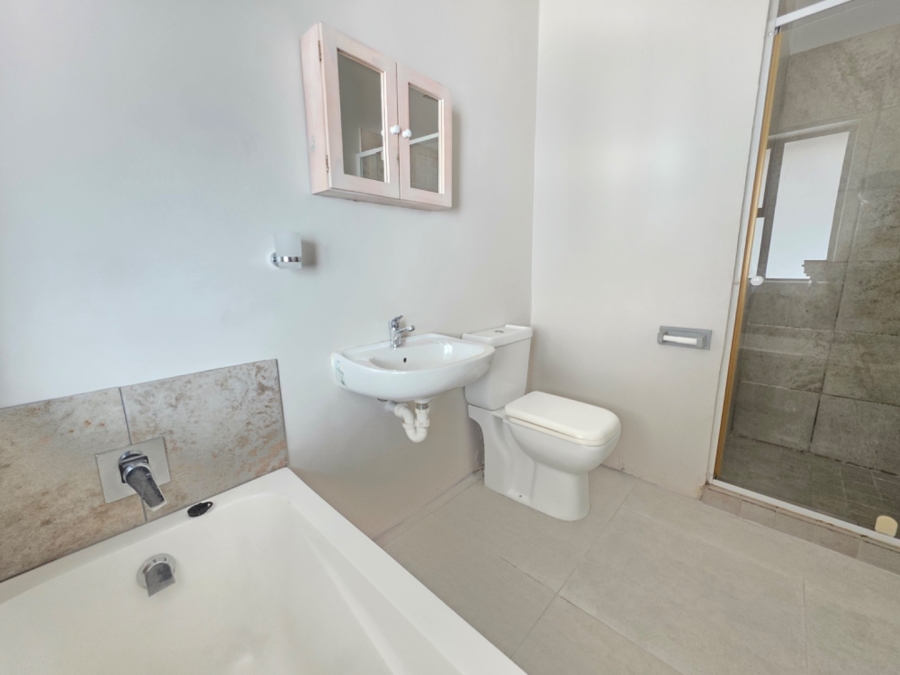 To Let 3 Bedroom Property for Rent in Fairview Golf Estate Western Cape